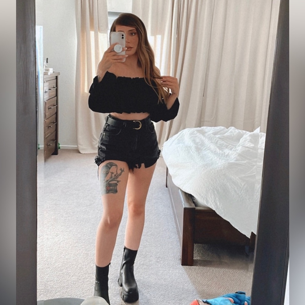 Jess 🖤